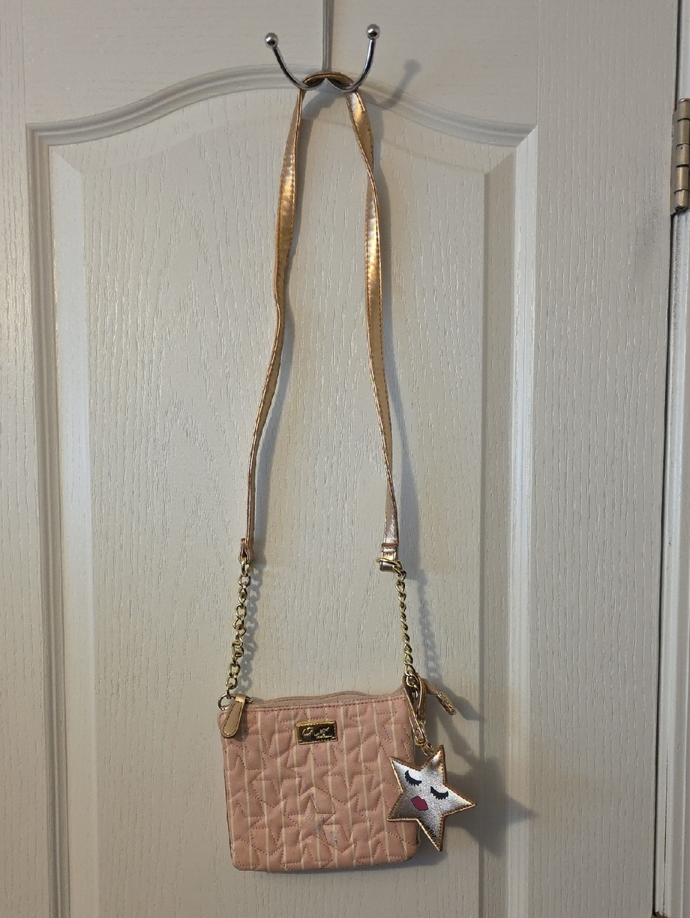 VINTAGE BETSEY JOHNSON CROSSBODY HANDBAG